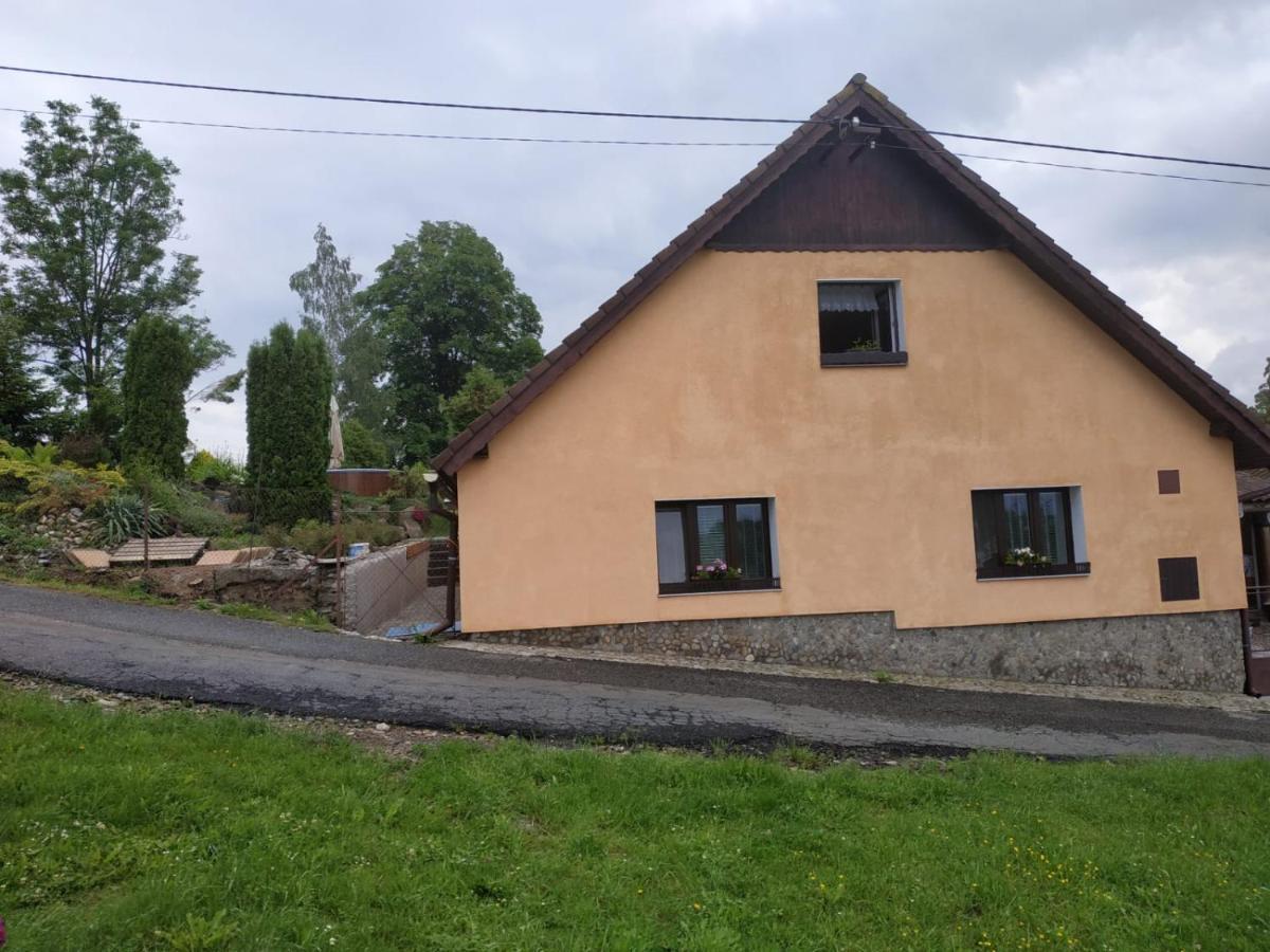 Ubytovani Na Sumave Sušice Buitenkant foto